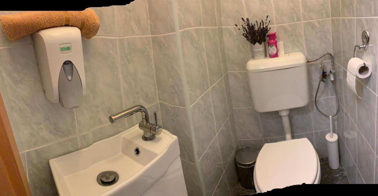 Konig Apartman Хевиз Экстерьер фото